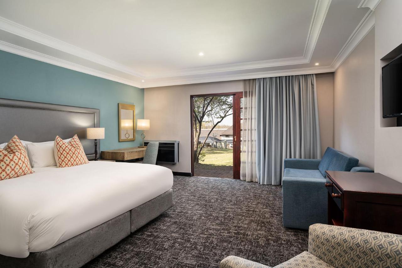 Premier Hotel Roodevalley Pretoria-Noord Buitenkant foto